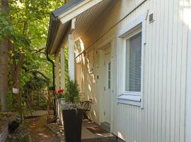 Cosy Loft, hotel in zona Natural Resources Institute Finland, Helsinki