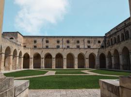 Chiostro dei Domenicani - Dimora Storica, hotel in zona Anfiteatro Romano di Lecce, Lecce