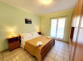 Beach Apartment Cannobio, hotel di Cannobio