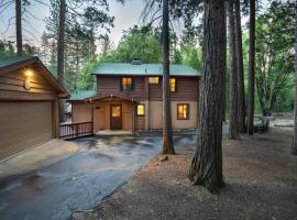 Bassett's Cabin, vila u gradu Wawona