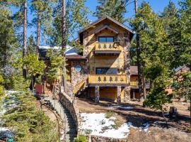 Tree Haven, villa in Yosemite West