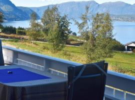 Holiday home SANDANE II, hotel en Sandane