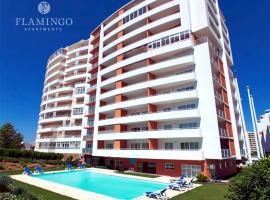 Flamingo Apartments, hotell i Portimão