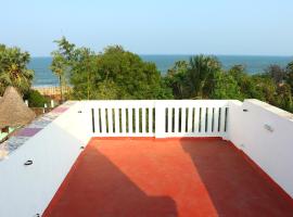 Bluetique Beach House, lägenhetshotell i Auroville