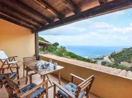 Stunning Home In Costa Paradiso With Wifi