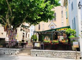 Hôtel Restaurant La Forge, hotel em Castellane