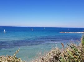 HaYarkon Street Apartment