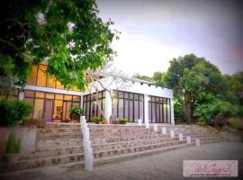 Hacienda Isabella, Hotel in Indang