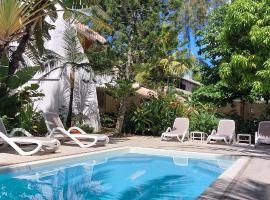 Lush Garden Villa with private pool、トゥル・オ・ビッシュのホテル
