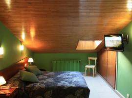 Hotel Les 7 Claus, boutique hotel in Andorra la Vella