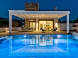 Villa Lara AmberBlue Pefkos โรงแรมในเปฟกิโรโดส