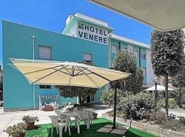 Hotel Venere, отель в городе Ашеа
