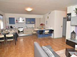 Appartamento Da Romina con parcheggio gratuito, apartment in Sanzeno