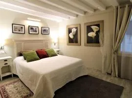San Marco Fenice 3bdr 2bth apartment
