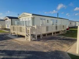 8 berth deluxe pg157 GOLDEN PALM CHAPEL ST LEONARDS PALM GROVE