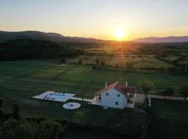 Holiday House Aurora Borealis