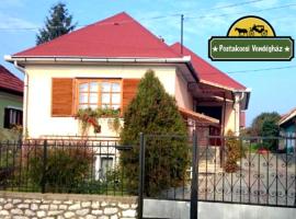 Postakocsi Vendégház Kisgyőr โรงแรมราคาถูกในKisgyőr