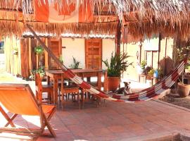 Cabanas Rusticas, hostel in Las Peñitas