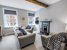 Comfy Dales holiday base on Market Place of historic market town, apartment in Richmond