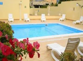 Domus Holidays Beach