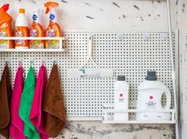 Fan Hou Street, four rooms and two rooms,