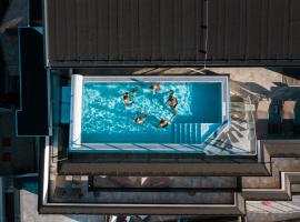 Suites Nauders by mein Almhof, hotel v destinaci Nauders