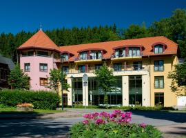 Hotel Habichtstein, hotel com estacionamento em Alexisbad