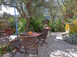 Pjacal, hostal o pensión en Veli Lošinj