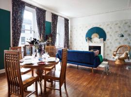 Stylish Private Flat Near St. Andrews Golf Course, pet-friendly hotel in Cupar