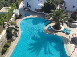 Mykonian Iros Suites & Villas, hotel en Playa Kalo Livadi