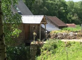 Woodmill Farm Cottage, hotel en Alvington