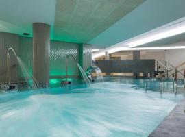 Hotel Spa Odeón, hotel u gradu Ferol