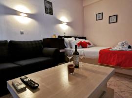 Studios Nelli Alonissos, bed and breakfast en Patitiri