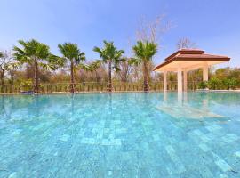 Isan Golf & Adventure Hotel, hotel in Udon Thani