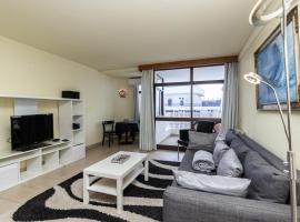 Turigarden Flat in the center of Olhos Agua, hotel in Olhos de Água