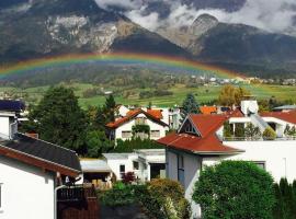 Citybergblick2, hotel near Lake Baggersee, Innsbruck