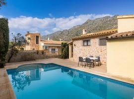 Casa Isabel y Mateo, holiday home in Cala Sant Vicente Mallorca