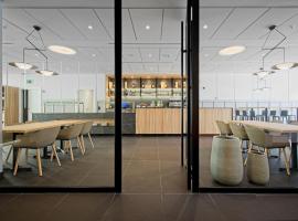 DWO Yuste Alcalá, hotel en Madrid