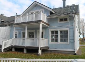 SResort Apartment with 4 bedrooms, hotel en Imatra