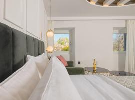Kantoni Luxury Suites, apartment in Corfu Town