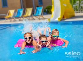 SOLEO Family Resort: Rewal şehrinde bir tatil köyü