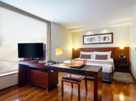 Select Elegant Apartments by Time Hotel & Apartments, hotel El Golf Subway Station környékén Santiagóban