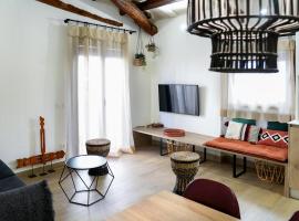 Apartaments la rambla - Garnatxa - 4 persones, hotel v destinaci Cornudella