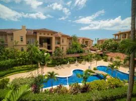 3 bedroom Bella Vista 2D close to pool by Stay in CR