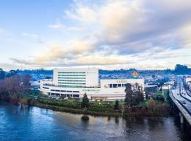 Sonesta Hotel Osorno, hotel in Osorno