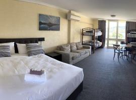 Lake Jindabyne Hotel, hotel a Jindabyne