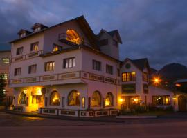 Hosteria y Restaurante America, hotel na may parking sa Ushuaia