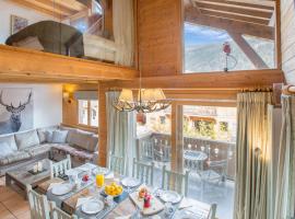 Chalet Muguet Gauche with Hot Tub Sleeps 10 Central Morzine, hotel in Morzine