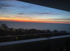 Ankerplatz mit Meerblick, Strand & Hansapark nah, kostenlosen Parken, Pool, Hotel in Sierksdorf