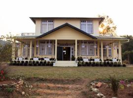 The Arcadia Pool and Villa - Umroi, complexe hôtelier à Shillong